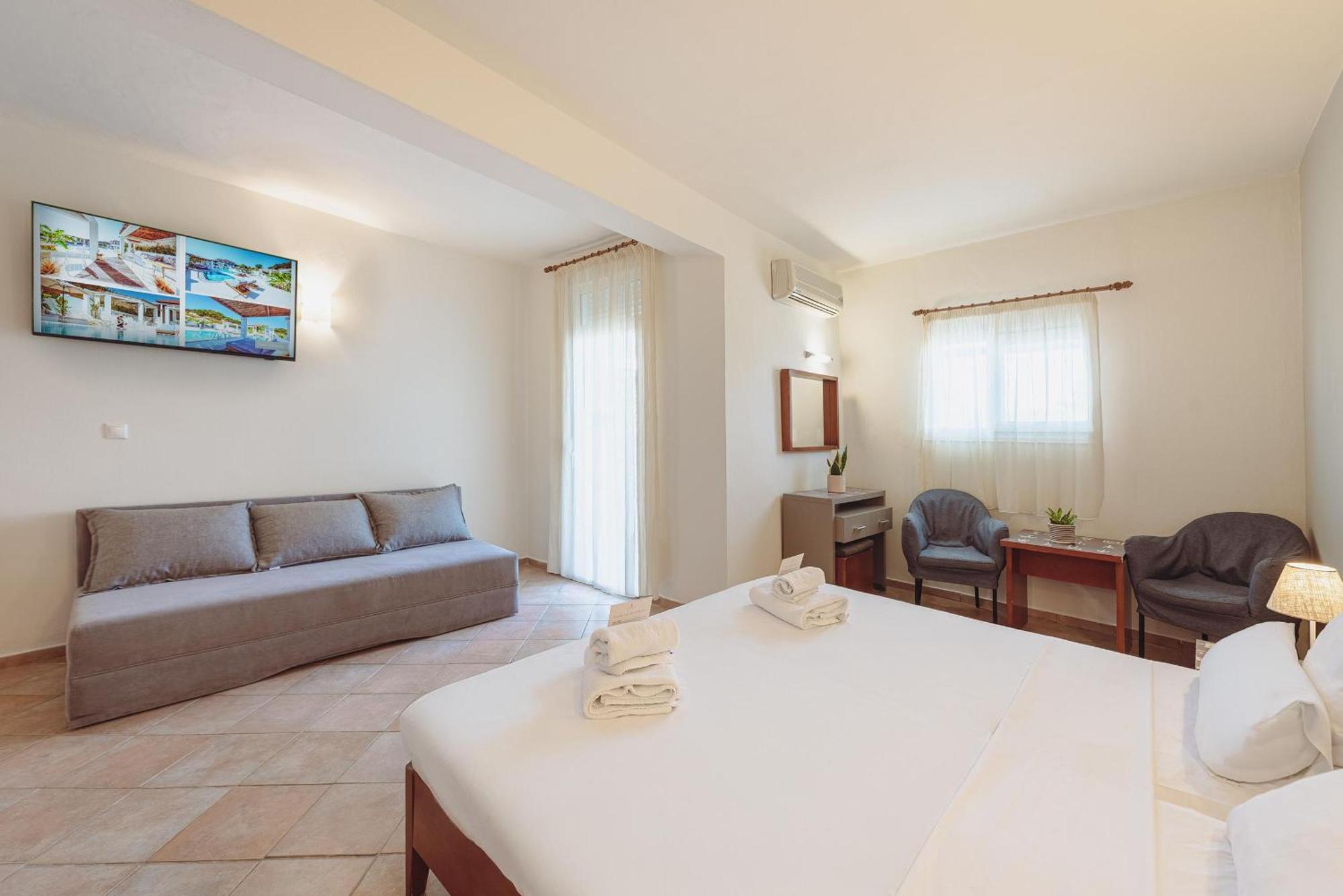 Ampelia Hotel Kassandra ハニオティス エクステリア 写真