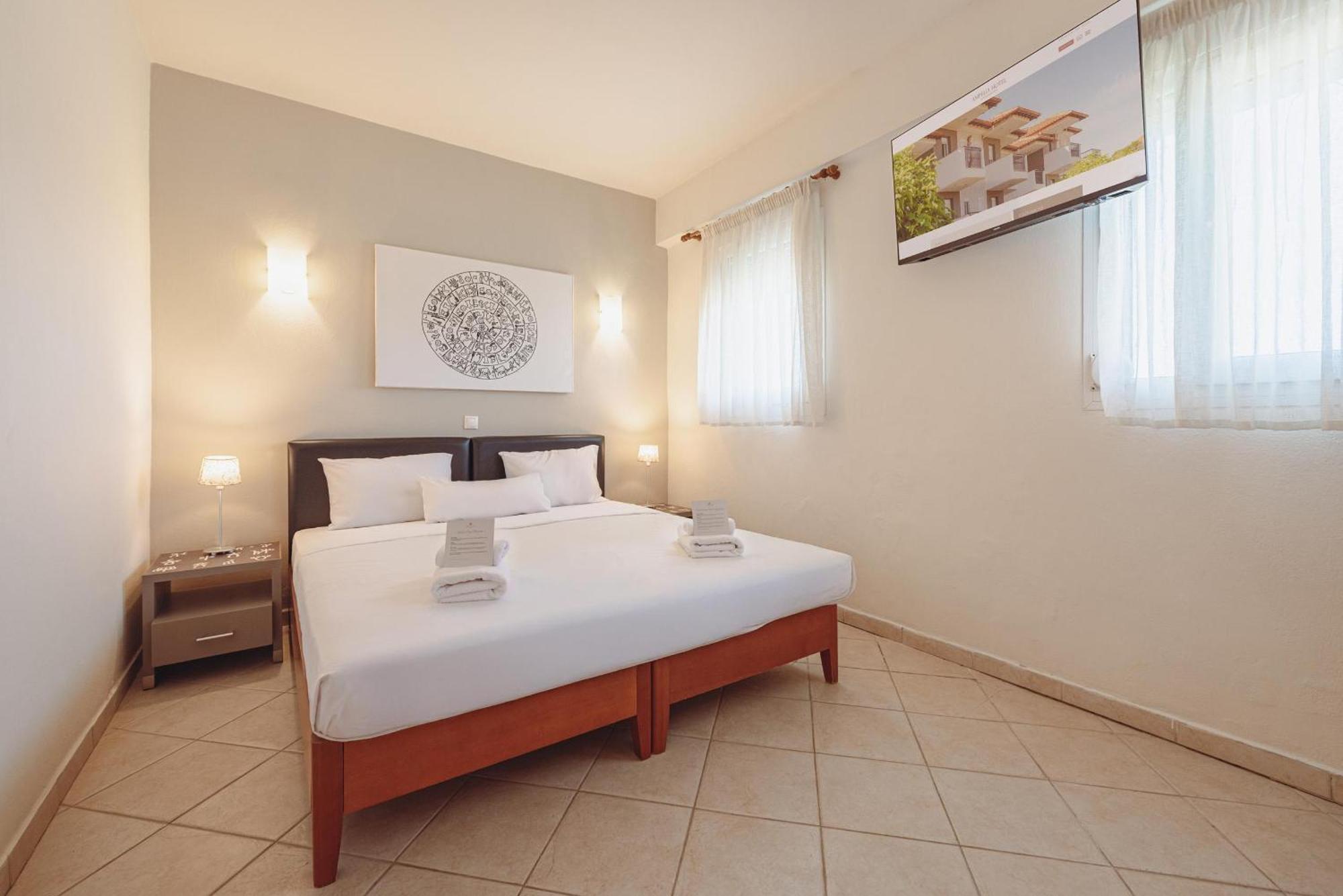 Ampelia Hotel Kassandra ハニオティス エクステリア 写真